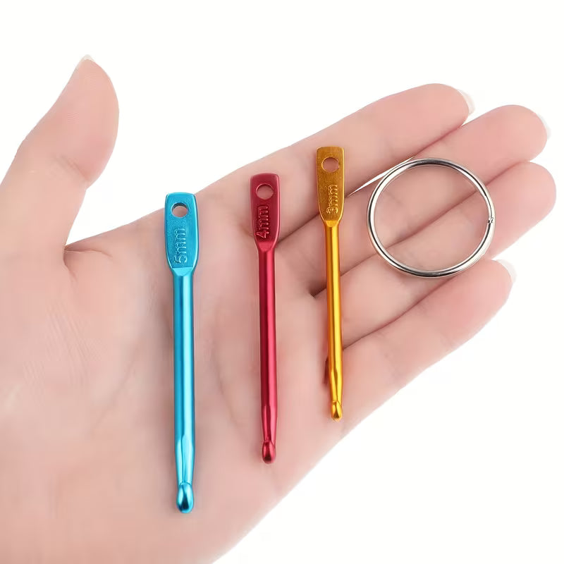 Crochet Keychain 3/4/5mm Portable Crochet Keychain Set Mini Creative Keychain Zinc Alloy