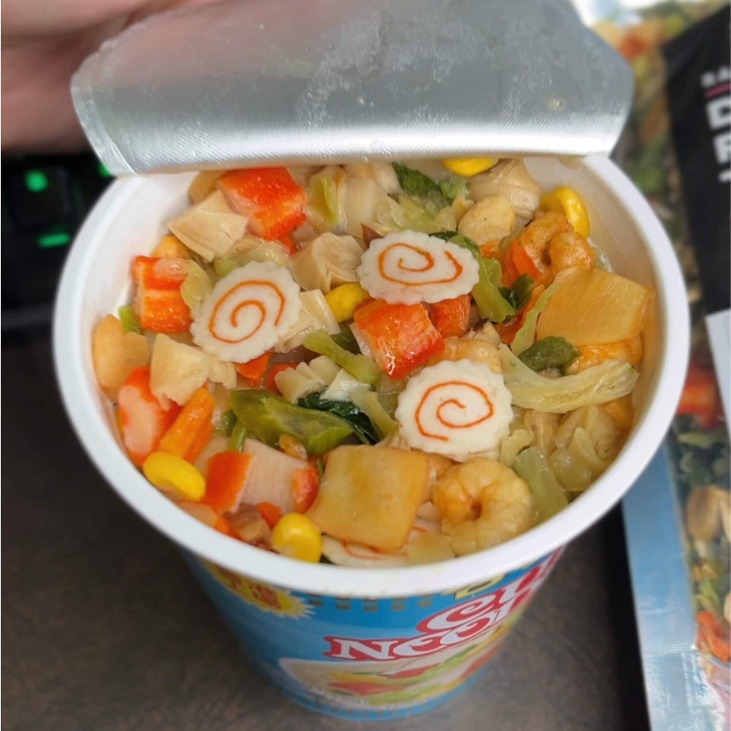Classic Seafood and Vegetables Dried Toppings Mix - 14 oz