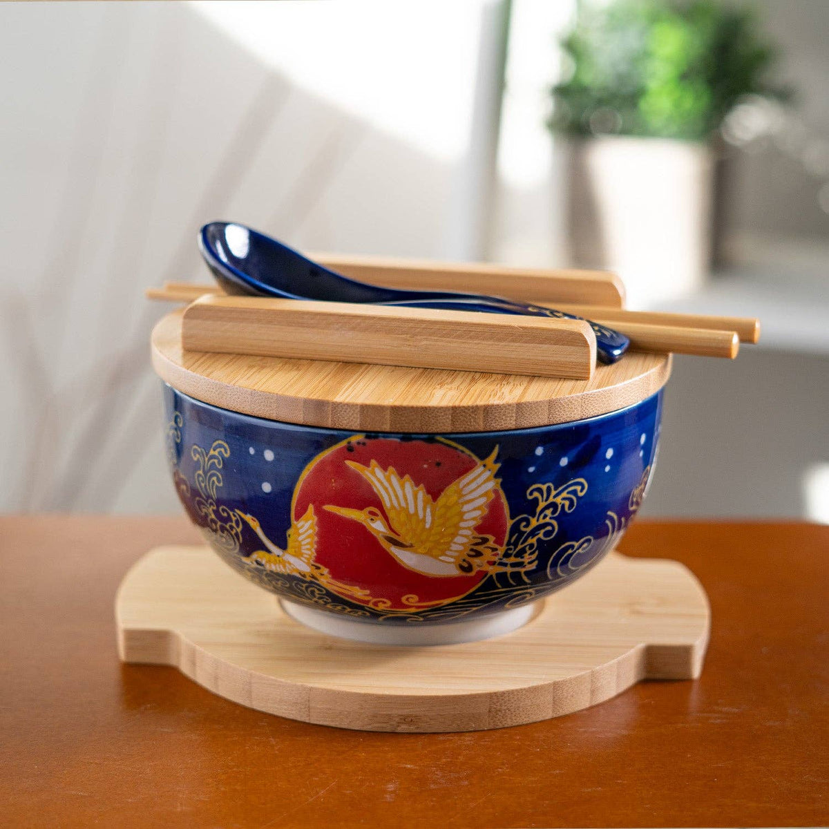 Moon Crane 28oz 6"D Bowl With Chopsticks, Spoon Bamboo Lid and Trivet Set (1/8)