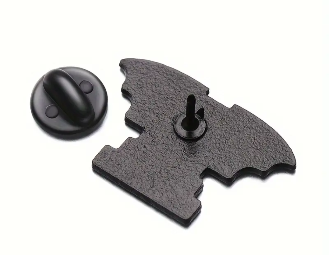 I am No Damsel in Distress Pin