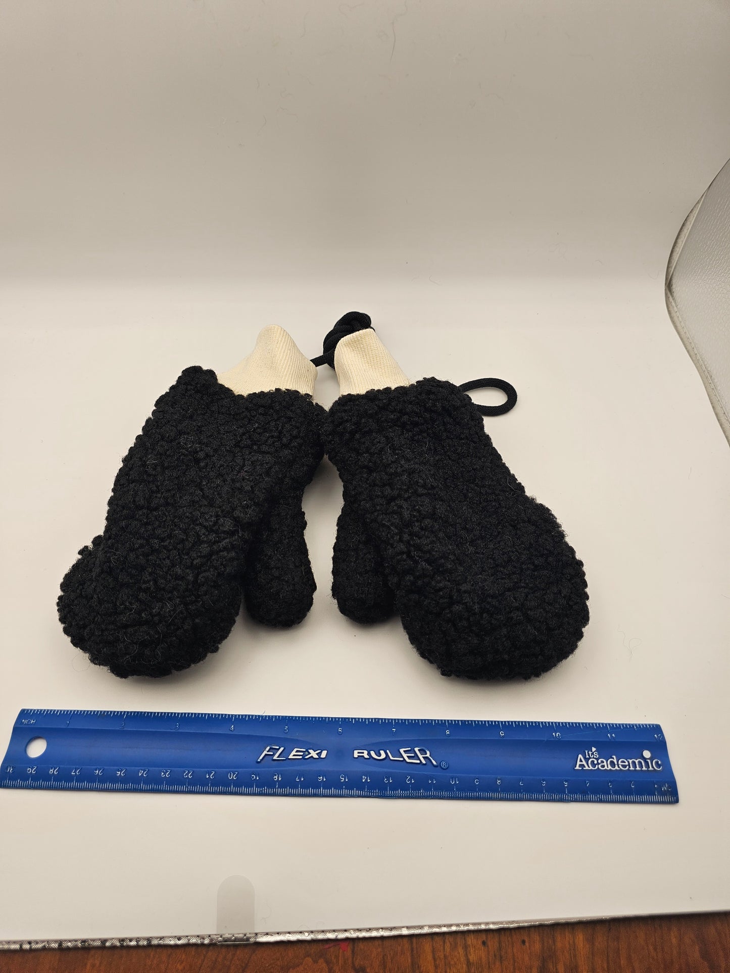 Black Sherpa Mittens Kids